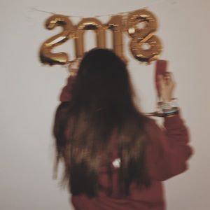 Meet your Posher, Ellasen